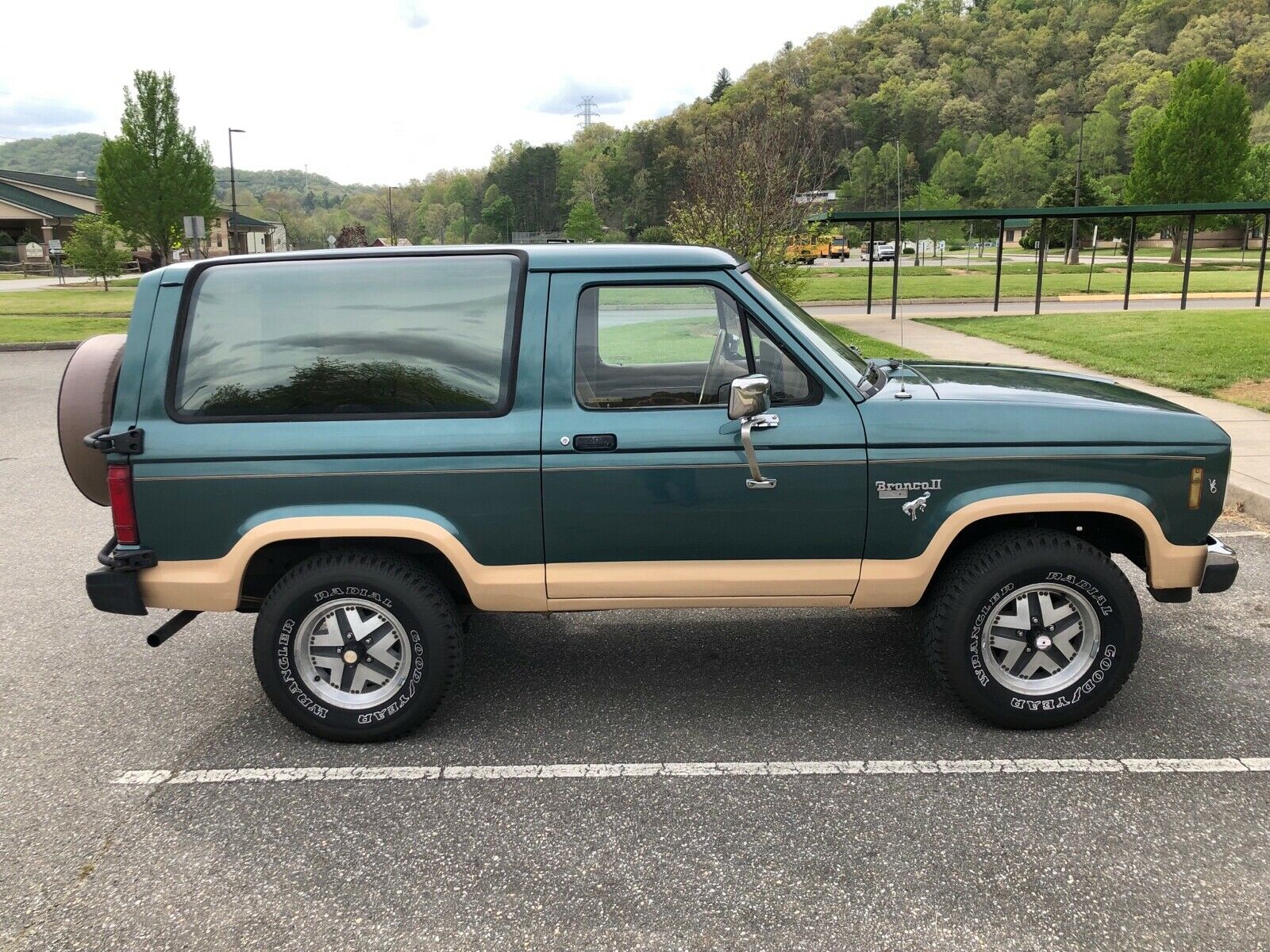 1985 Ford Bronco II Gordon K. LMC Truck Life