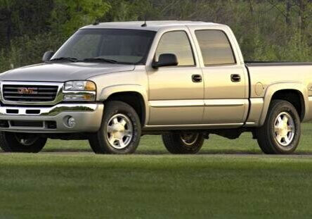 2005-GMC-Sierra-1500-Crew-Cab-FrontSide_GMSRC042_505x375